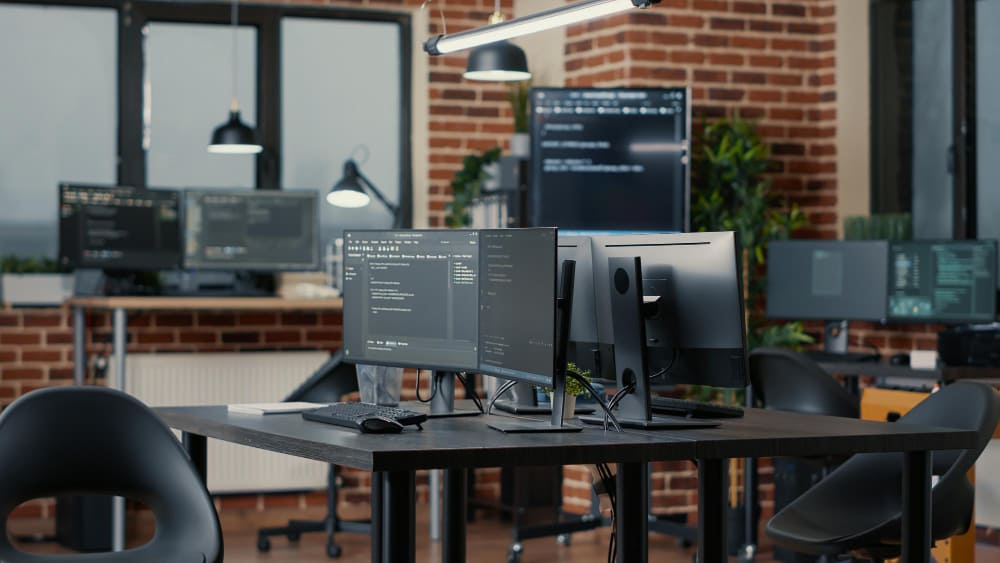 Enterprise Microservices & Internal Tooling | Go, Node.js & Laravel
